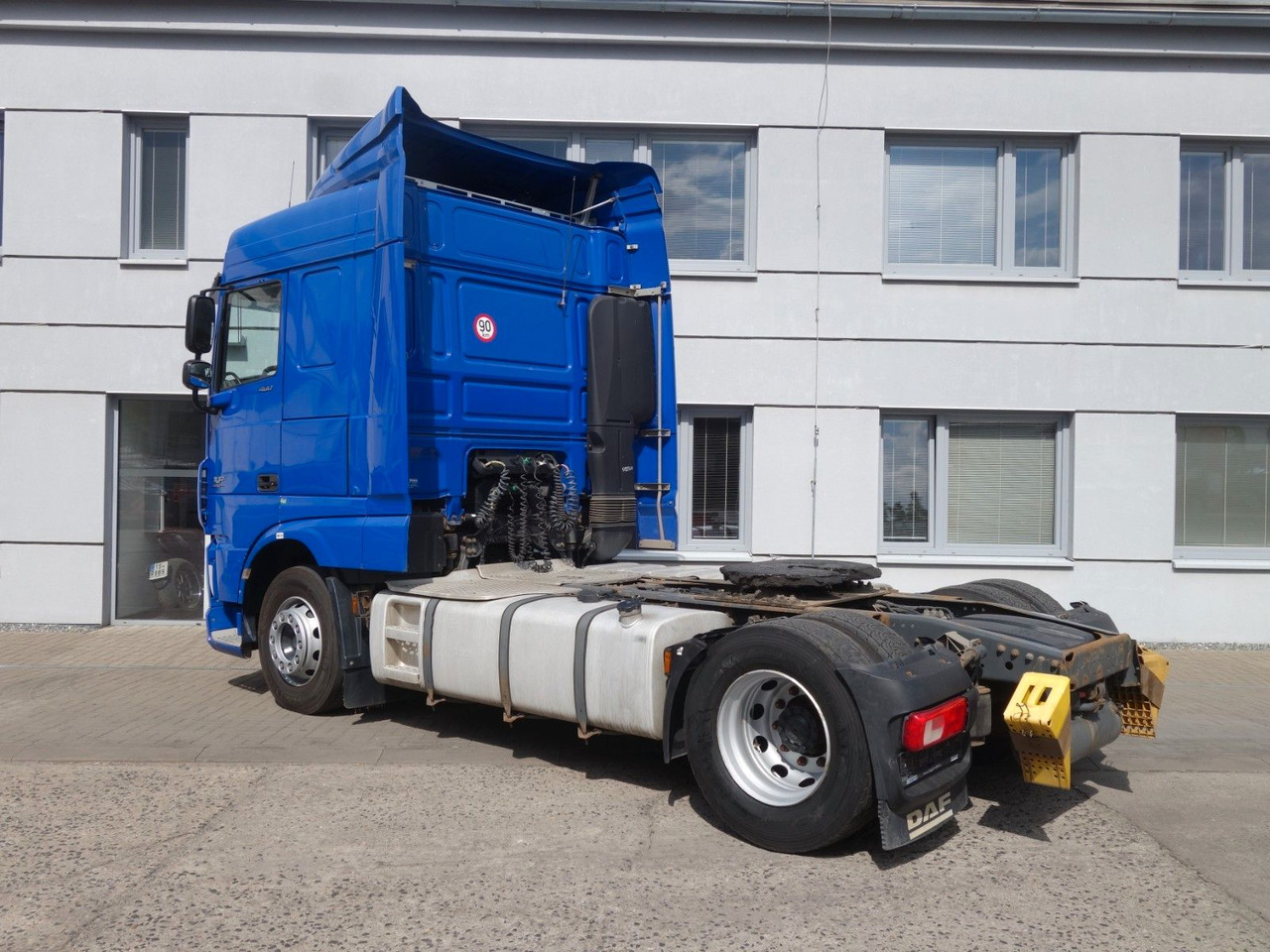 DAF XF 460 SC Standard - Ťahač: obrázok 4 DAF XF 460 SC Standard - Ťahač: obrázok 4