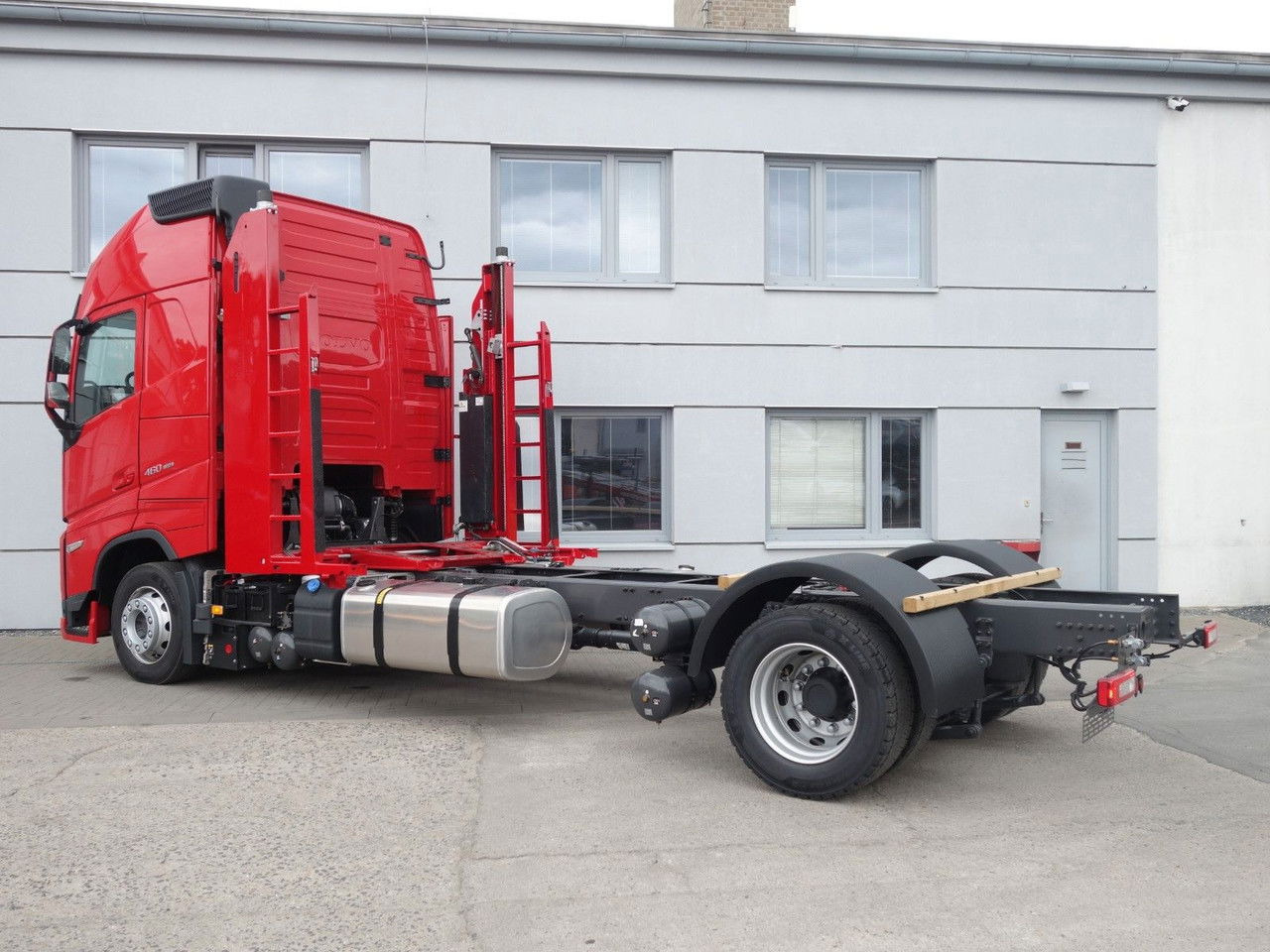 Volvo FH 13 XL 460 TC Neue fur Kassbohrer - Nákladné vozidlo na prepravu automobilov: obrázok 5 Volvo FH 13 XL 460 TC Neue fur Kassbohrer - Nákladné vozidlo na prepravu automobilov: obrázok 5