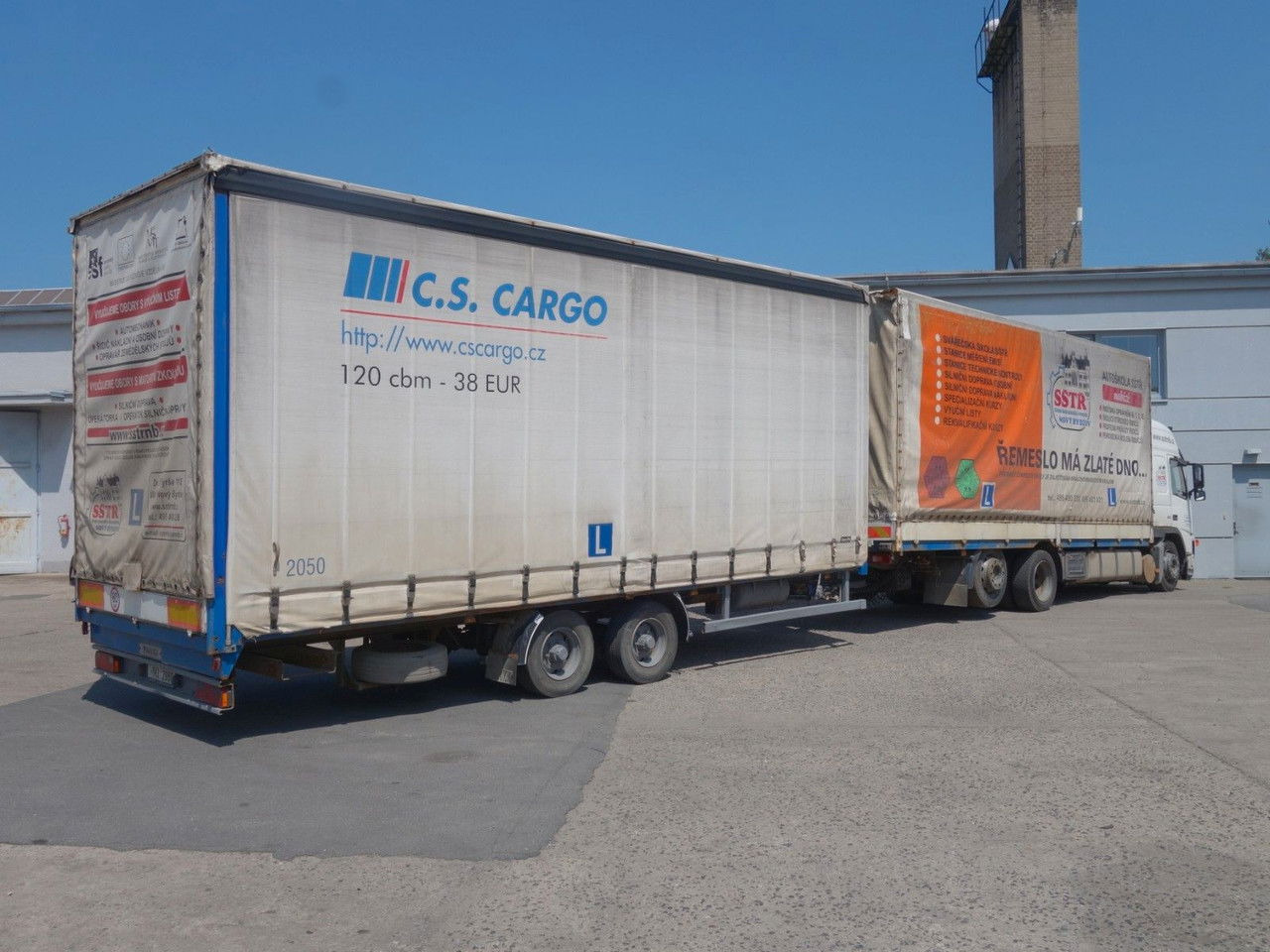 Volvo FM 380 6x2 + Panav Anhänger - Plachtové nákladné vozidlo: obrázok 5 Volvo FM 380 6x2 + Panav Anhänger - Plachtové nákladné vozidlo: obrázok 5