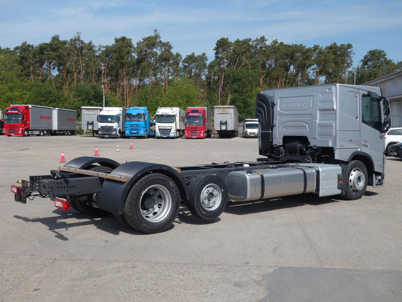 Volvo FM 460 FM13 6x2 Neue RTO , Kassbohrer, Rolfo, Rimo - Podvozek s kabinou: obrázok 4 Volvo FM 460 FM13 6x2 Neue RTO , Kassbohrer, Rolfo, Rimo - Podvozek s kabinou: obrázok 4