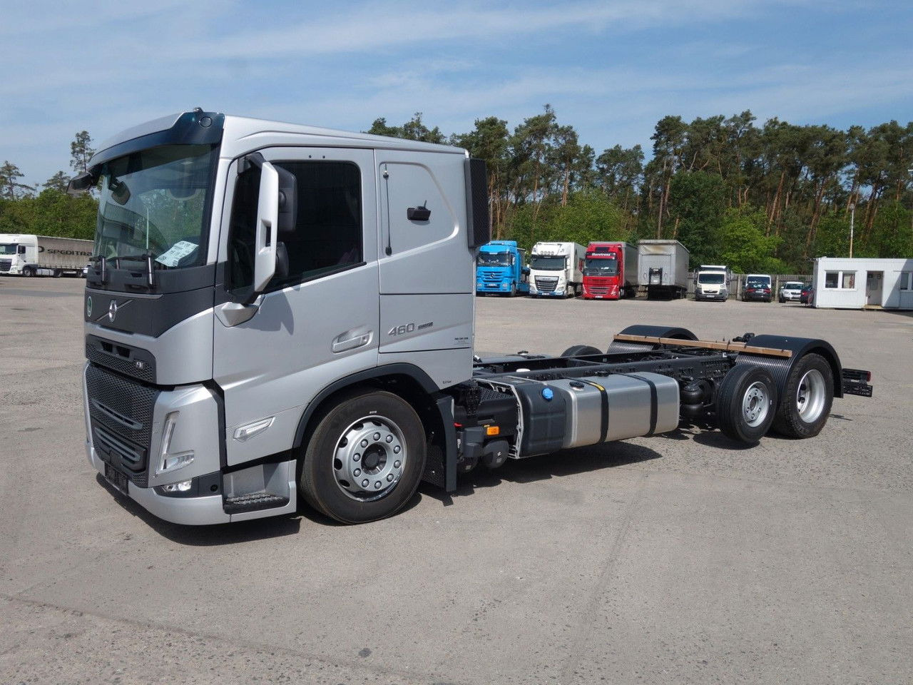 Volvo FM 460 FM13 6x2 Neue RTO , Kassbohrer, Rolfo, Rimo - Podvozek s kabinou: obrázok 2 Volvo FM 460 FM13 6x2 Neue RTO , Kassbohrer, Rolfo, Rimo - Podvozek s kabinou: obrázok 2