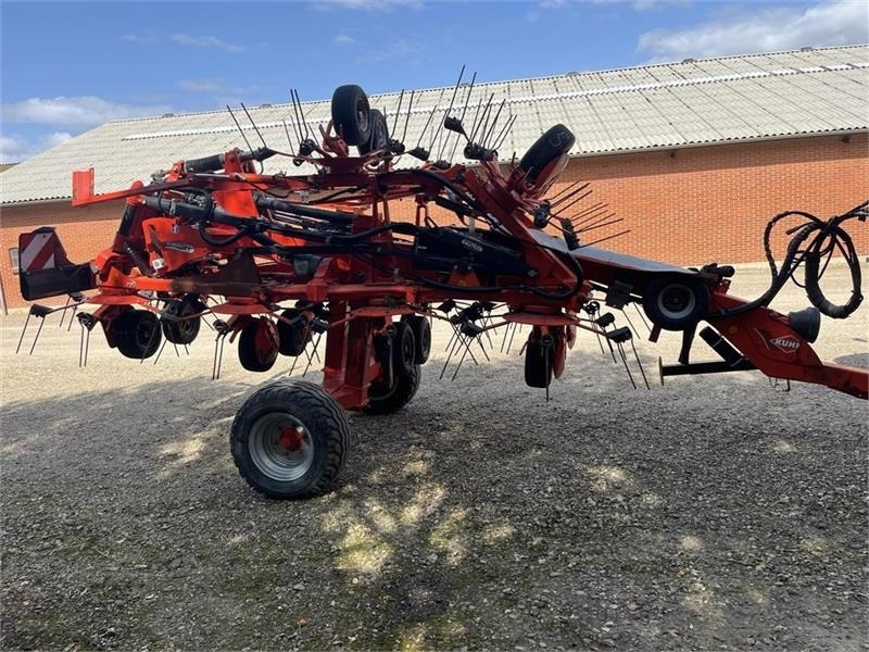 Kuhn GF13012 - Obracač sena: obrázok 4 Kuhn GF13012 - Obracač sena: obrázok 4