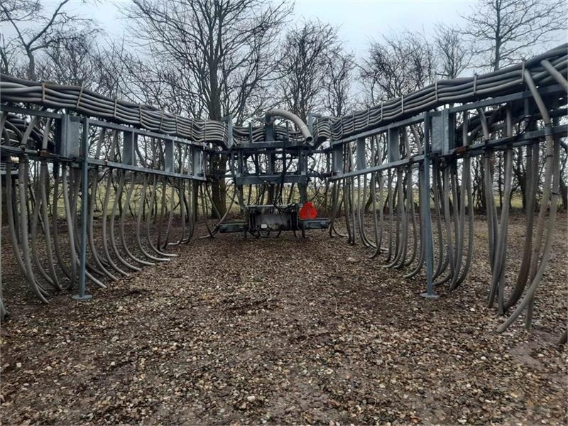 Samson 24 m Samson 16 - 20 -24 meter - Fekálny náves: obrázok 2 Samson 24 m Samson 16 - 20 -24 meter - Fekálny náves: obrázok 2