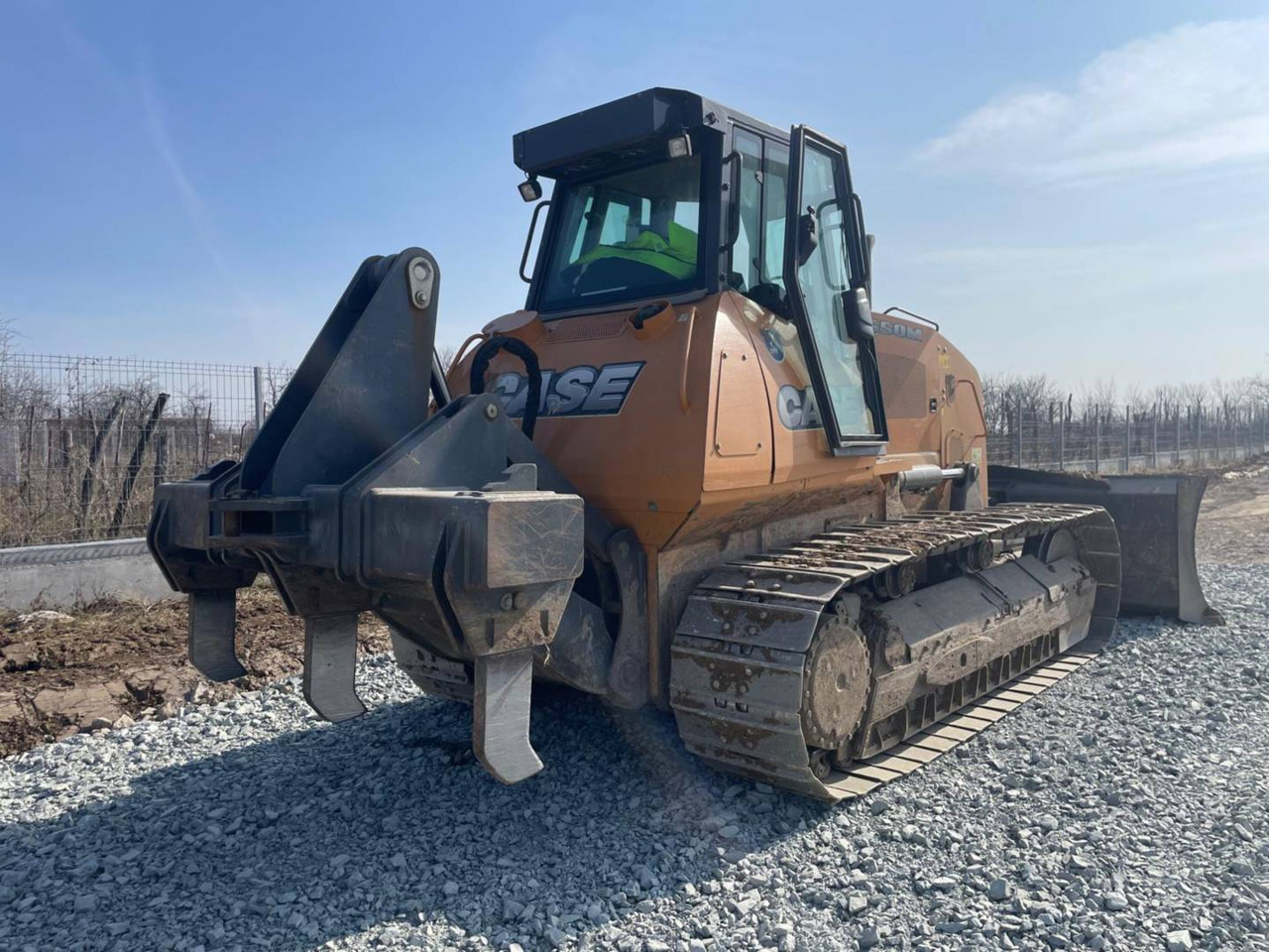 CASE - Buldozér: obrázok 3 CASE - Buldozér: obrázok 3