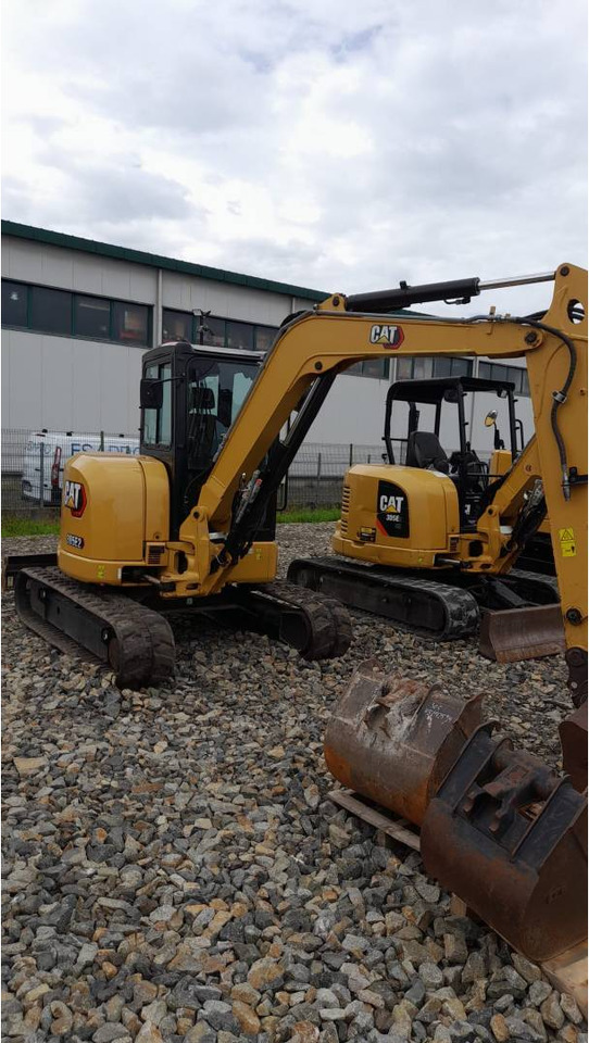 CAT 305E2CR - Pásové rýpadlo: obrázok 2 CAT 305E2CR - Pásové rýpadlo: obrázok 2