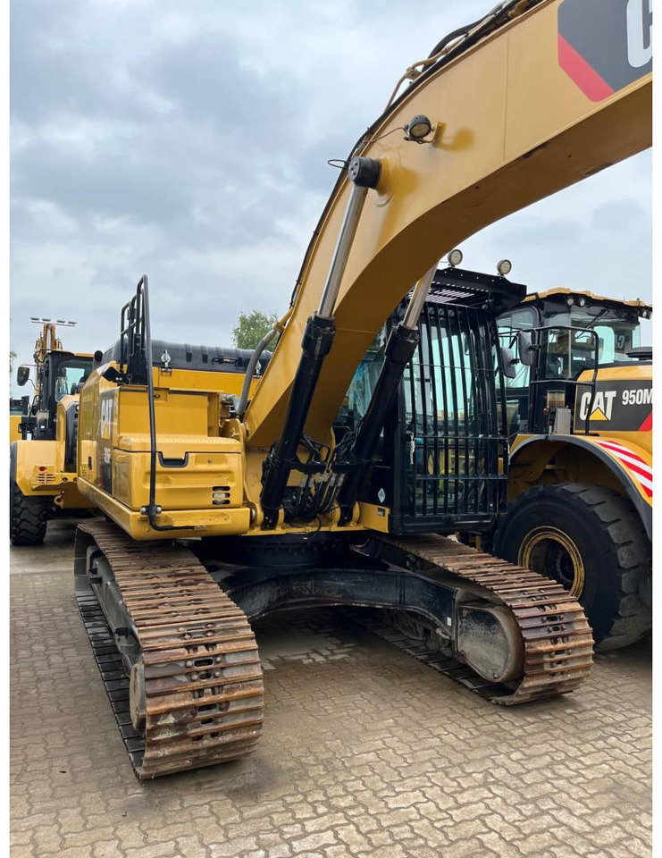 CAT 326FLN - Pásové rýpadlo: obrázok 2 CAT 326FLN - Pásové rýpadlo: obrázok 2