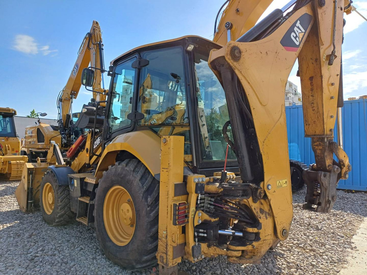 CAT 428F2 - Rýpadlo-nakladač: obrázok 4 CAT 428F2 - Rýpadlo-nakladač: obrázok 4