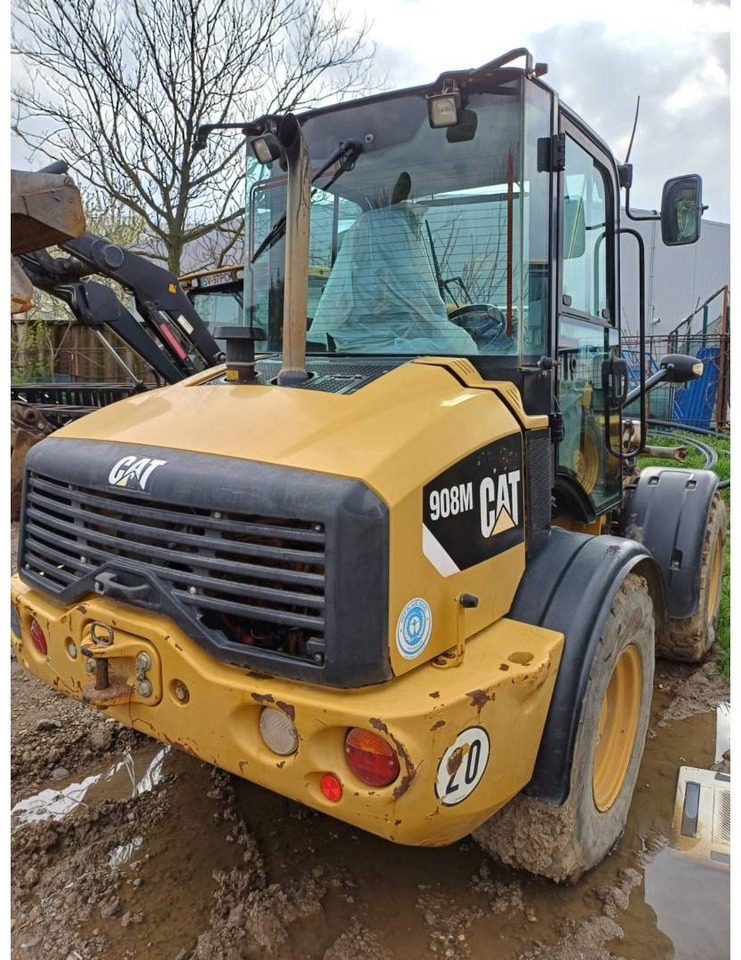 CAT 908M - Kolesový nakladač: obrázok 3 CAT 908M - Kolesový nakladač: obrázok 3