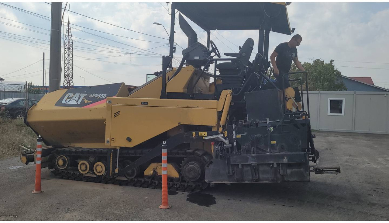 CAT AP-655D - Finišer: obrázok 3 CAT AP-655D - Finišer: obrázok 3
