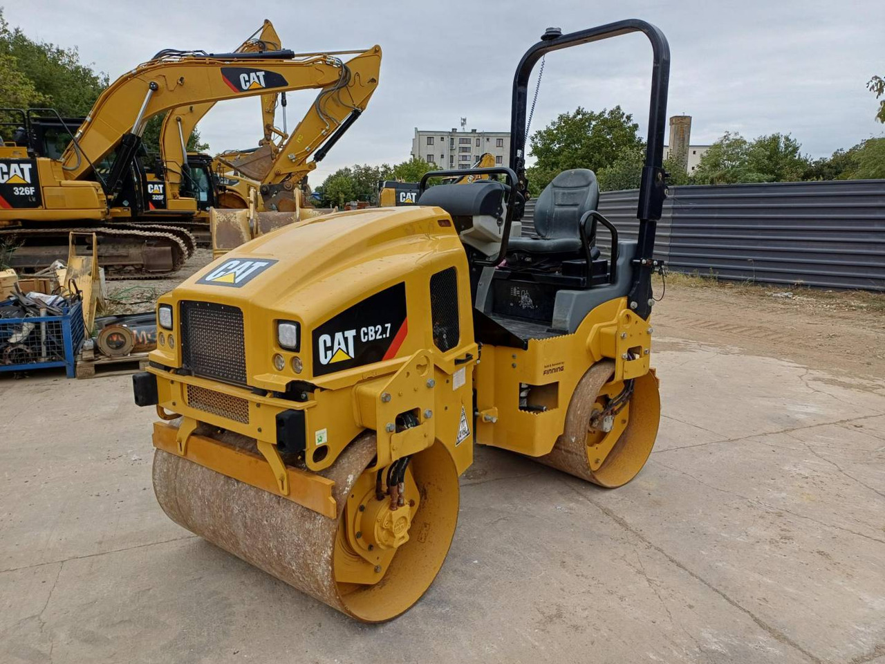 CAT CB2.7LRC - Cestný valec: obrázok 1 CAT CB2.7LRC - Cestný valec: obrázok 1