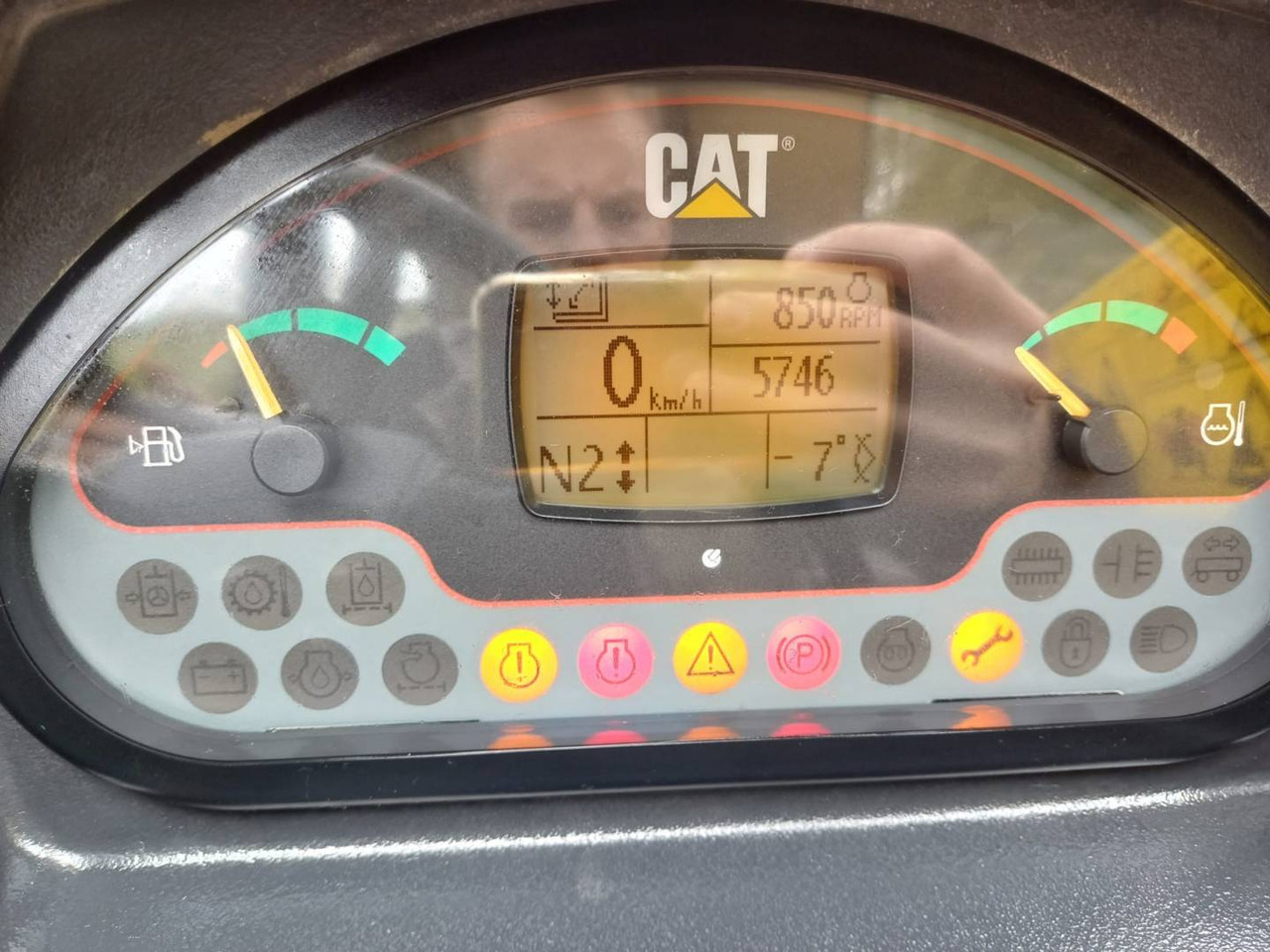CAT TH414C - Teleskopický nakladač: obrázok 5 CAT TH414C - Teleskopický nakladač: obrázok 5