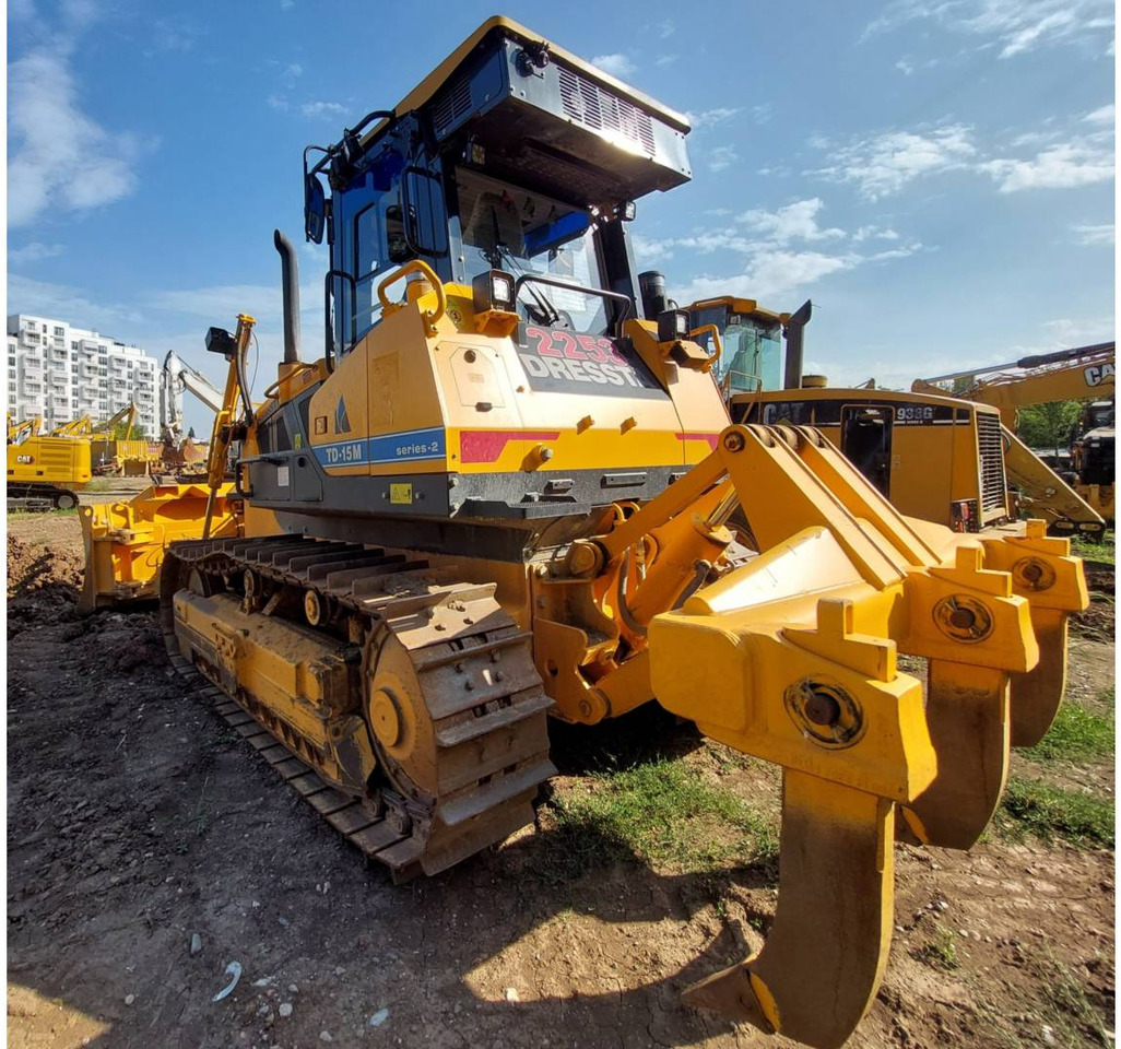 DRESSTA NORTH AMERICA TD-15M - Buldozér: obrázok 4 DRESSTA NORTH AMERICA TD-15M - Buldozér: obrázok 4