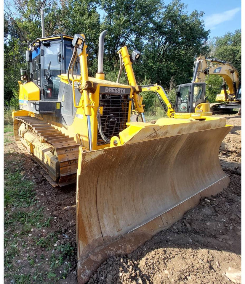 DRESSTA NORTH AMERICA TD-15M - Buldozér: obrázok 2 DRESSTA NORTH AMERICA TD-15M - Buldozér: obrázok 2