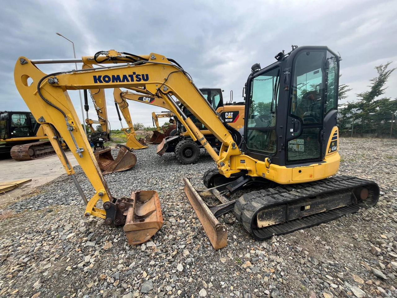 KOMATSU PC45MR - 5E0 - Mini rýpadlo: obrázok 1 KOMATSU PC45MR - 5E0 - Mini rýpadlo: obrázok 1