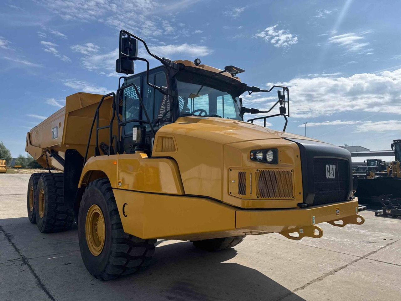 CAT 730 - Ťahačový kĺbový damper: obrázok 2 CAT 730 - Ťahačový kĺbový damper: obrázok 2