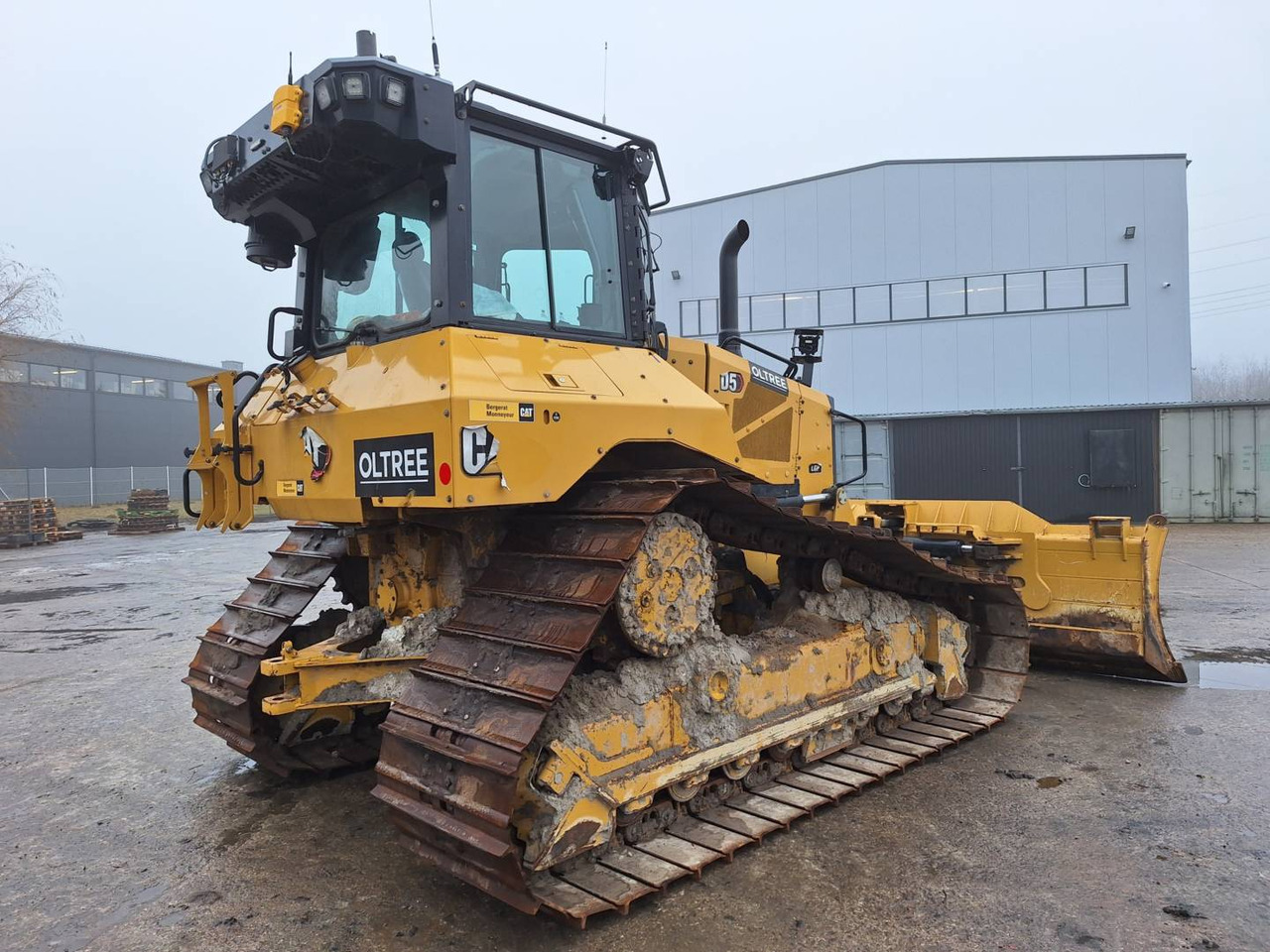 CAT D5 LGP - Buldozér: obrázok 3 CAT D5 LGP - Buldozér: obrázok 3
