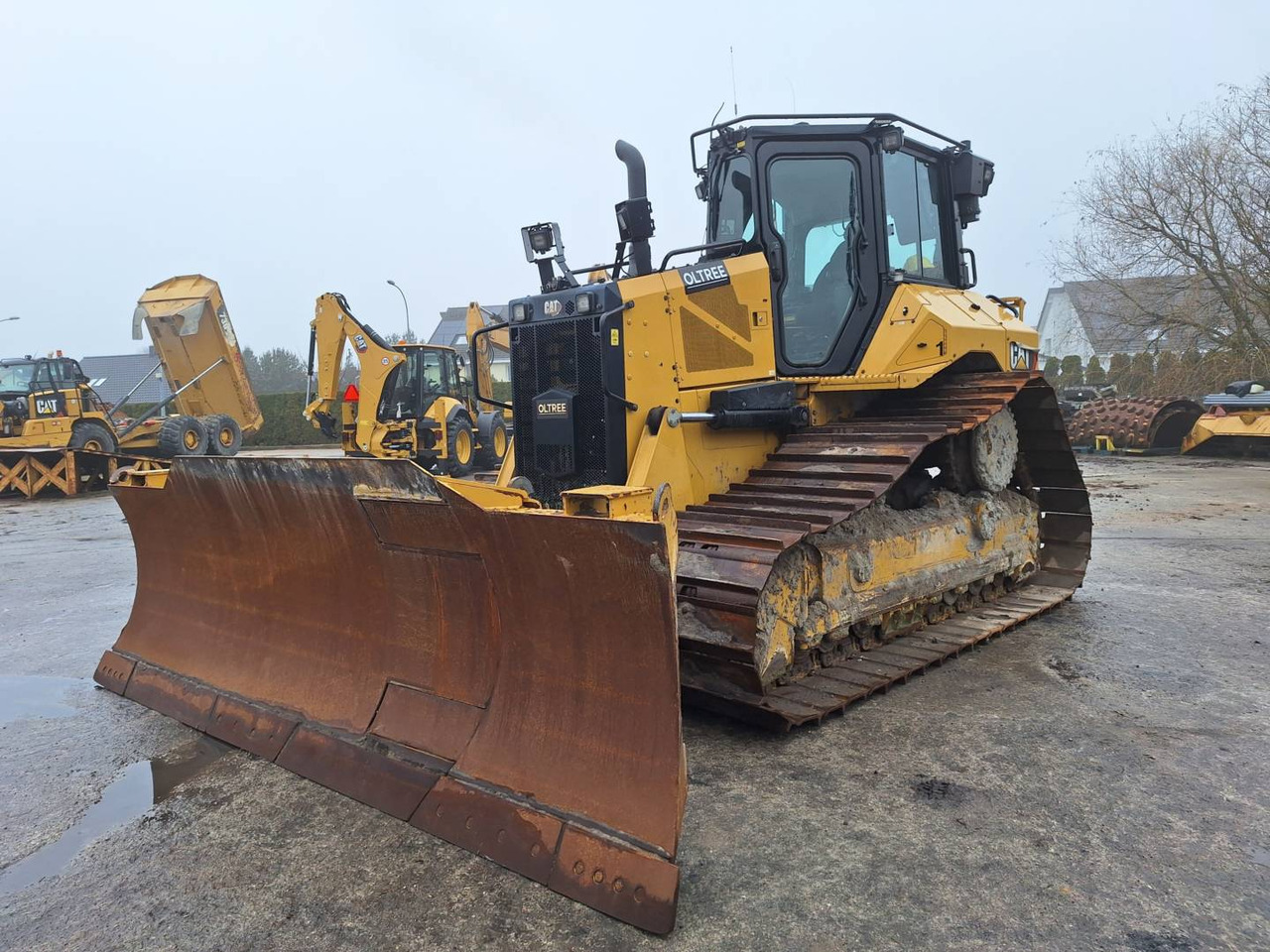 CAT D5 LGP - Buldozér: obrázok 1 CAT D5 LGP - Buldozér: obrázok 1