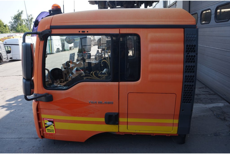 MAN F99L34 TGA - Kabína a interiér pre Nákladné auto: obrázok 5 MAN F99L34 TGA - Kabína a interiér pre Nákladné auto: obrázok 5