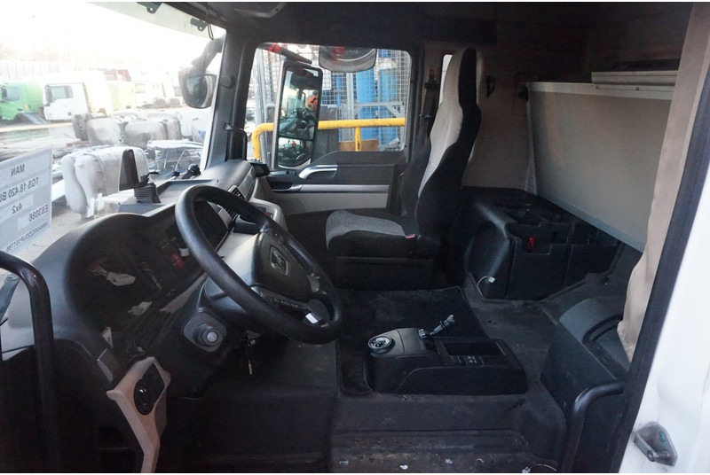 MAN F99L39 TGS - Kabína a interiér pre Nákladné auto: obrázok 5 MAN F99L39 TGS - Kabína a interiér pre Nákladné auto: obrázok 5