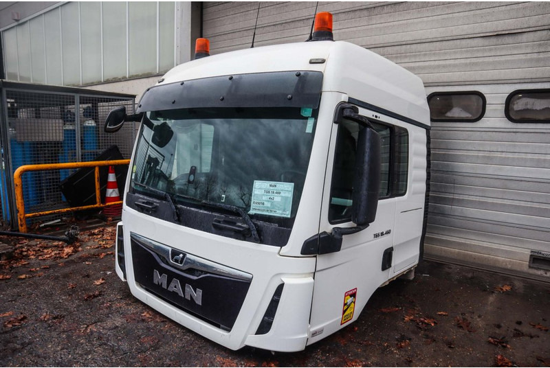 MAN F99L39 TGS EURO6 - Kabína a interiér pre Nákladné auto: obrázok 3 MAN F99L39 TGS EURO6 - Kabína a interiér pre Nákladné auto: obrázok 3