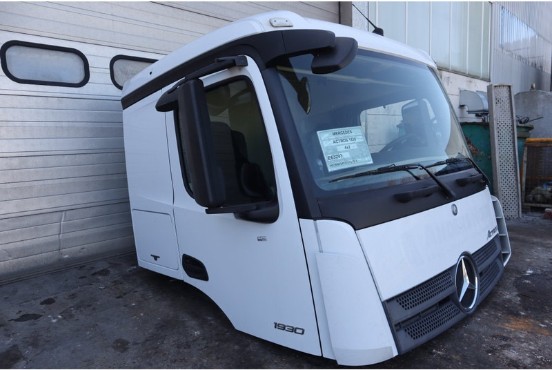 Mercedes-Benz AROCS L-CAB STREAMSPACE 2.3 96082015921314 - Kabína a interiér pre Nákladné auto: obrázok 3 Mercedes-Benz AROCS L-CAB STREAMSPACE 2.3 96082015921314 - Kabína a interiér pre Nákladné auto: obrázok 3