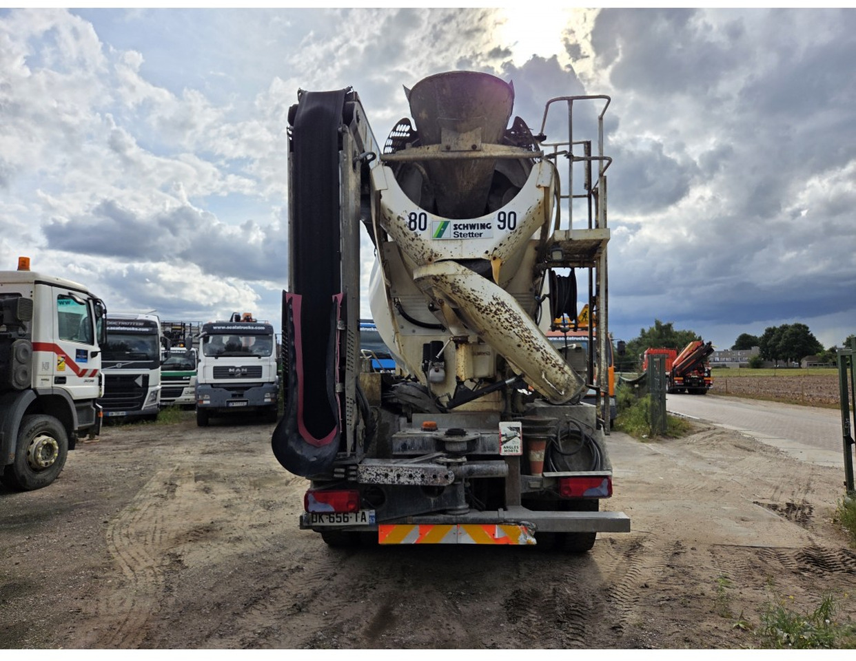 TGS 35.400 8X4 Concrete Mixer Stetter Euro 6 Steelsuspension - Domiešavač: obrázok 3 TGS 35.400 8X4 Concrete Mixer Stetter Euro 6 Steelsuspension - Domiešavač: obrázok 3