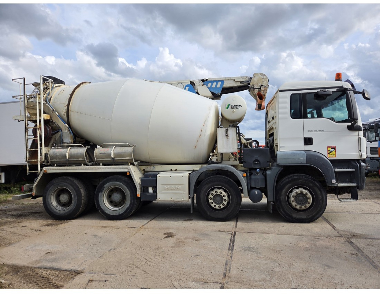 TGS 35.400 8X4 Concrete Mixer Stetter Euro 6 Steelsuspension - Domiešavač: obrázok 4 TGS 35.400 8X4 Concrete Mixer Stetter Euro 6 Steelsuspension - Domiešavač: obrázok 4
