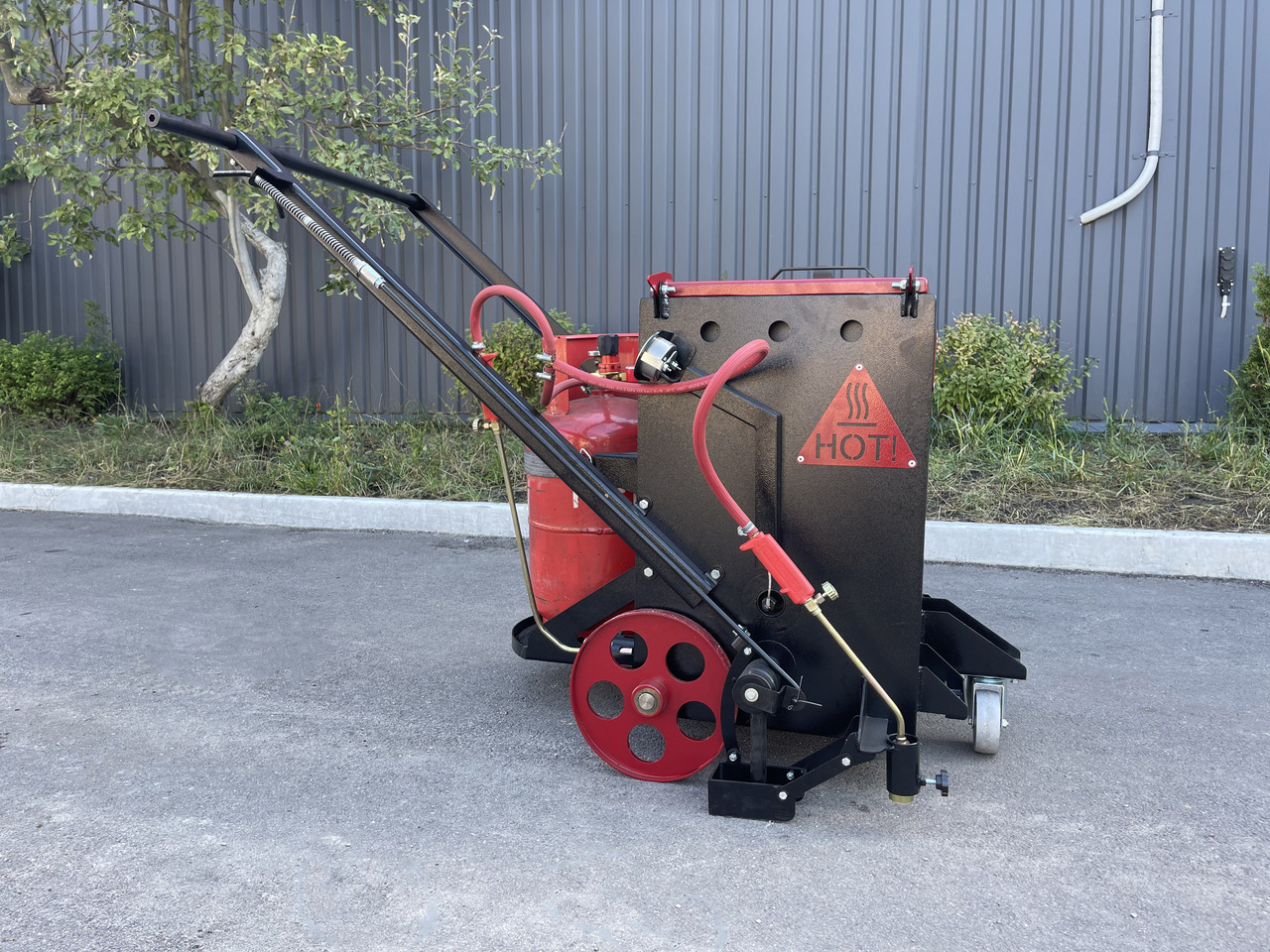 TICAB Manufacturer, Mini Crack Sealing Machine , Hand Push Crack Fill Machine - Rozstrekovač živice: obrázok 1 TICAB Manufacturer, Mini Crack Sealing Machine , Hand Push Crack Fill Machine - Rozstrekovač živice: obrázok 1