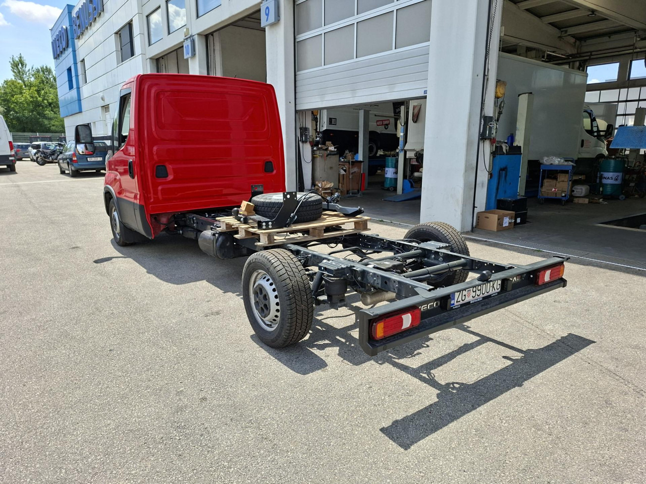 IVECO Daily 35C21HA8/P - Podvozek s kabinou: obrázok 4 IVECO Daily 35C21HA8/P - Podvozek s kabinou: obrázok 4