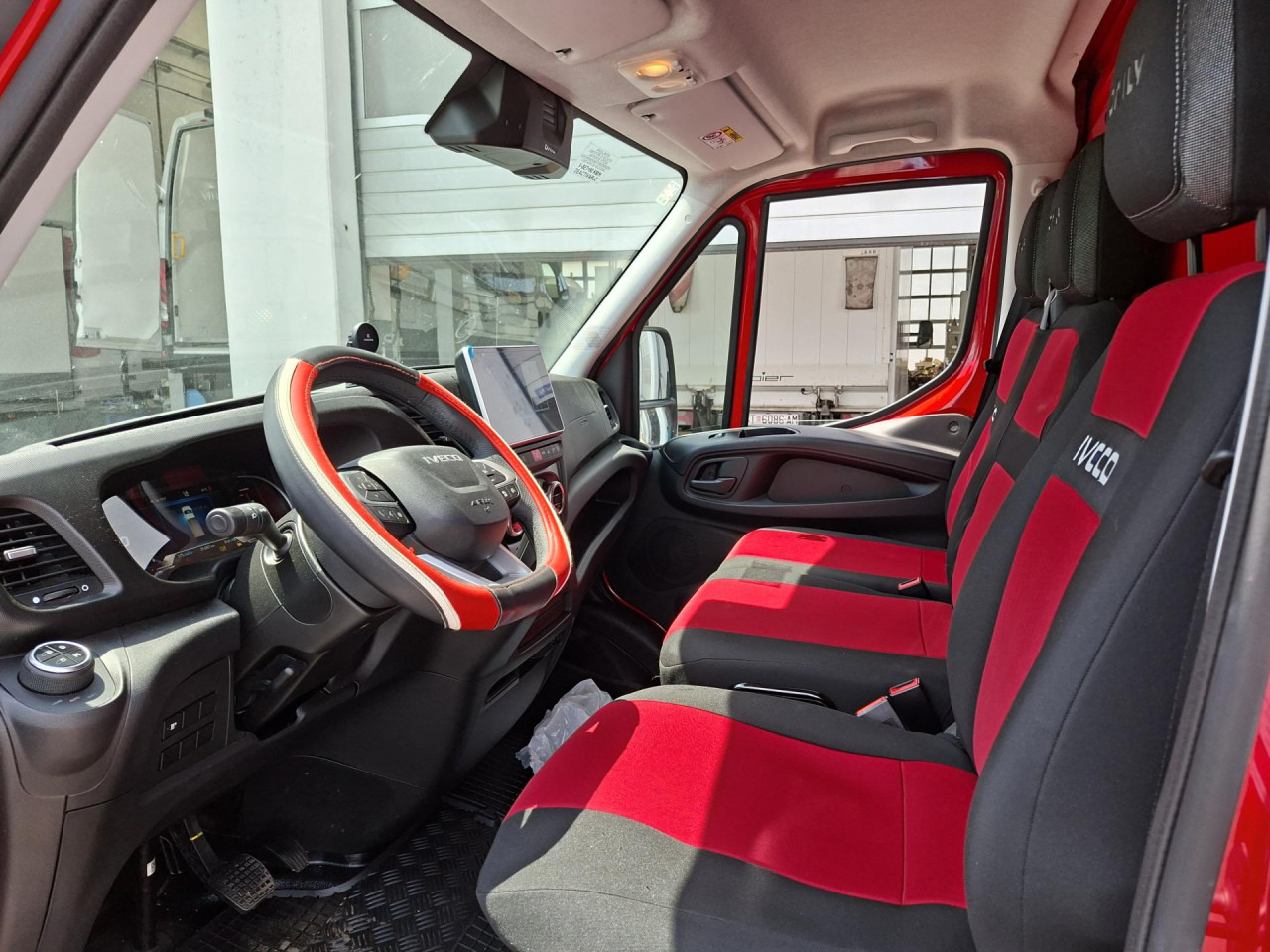 IVECO Daily 35C21HA8/P - Podvozek s kabinou: obrázok 5 IVECO Daily 35C21HA8/P - Podvozek s kabinou: obrázok 5