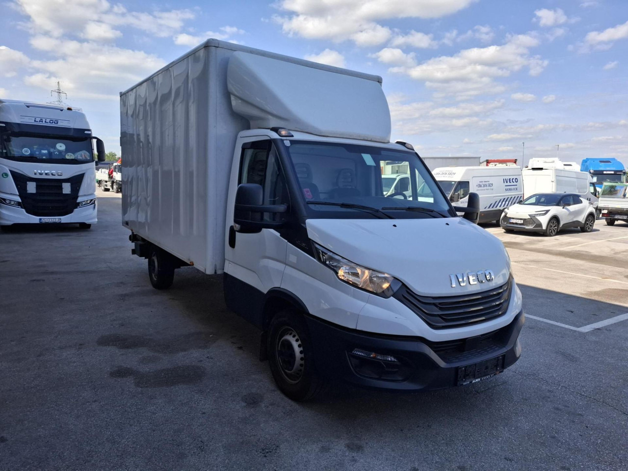 IVECO Daily 35S16 - Furgon: obrázok 2 IVECO Daily 35S16 - Furgon: obrázok 2
