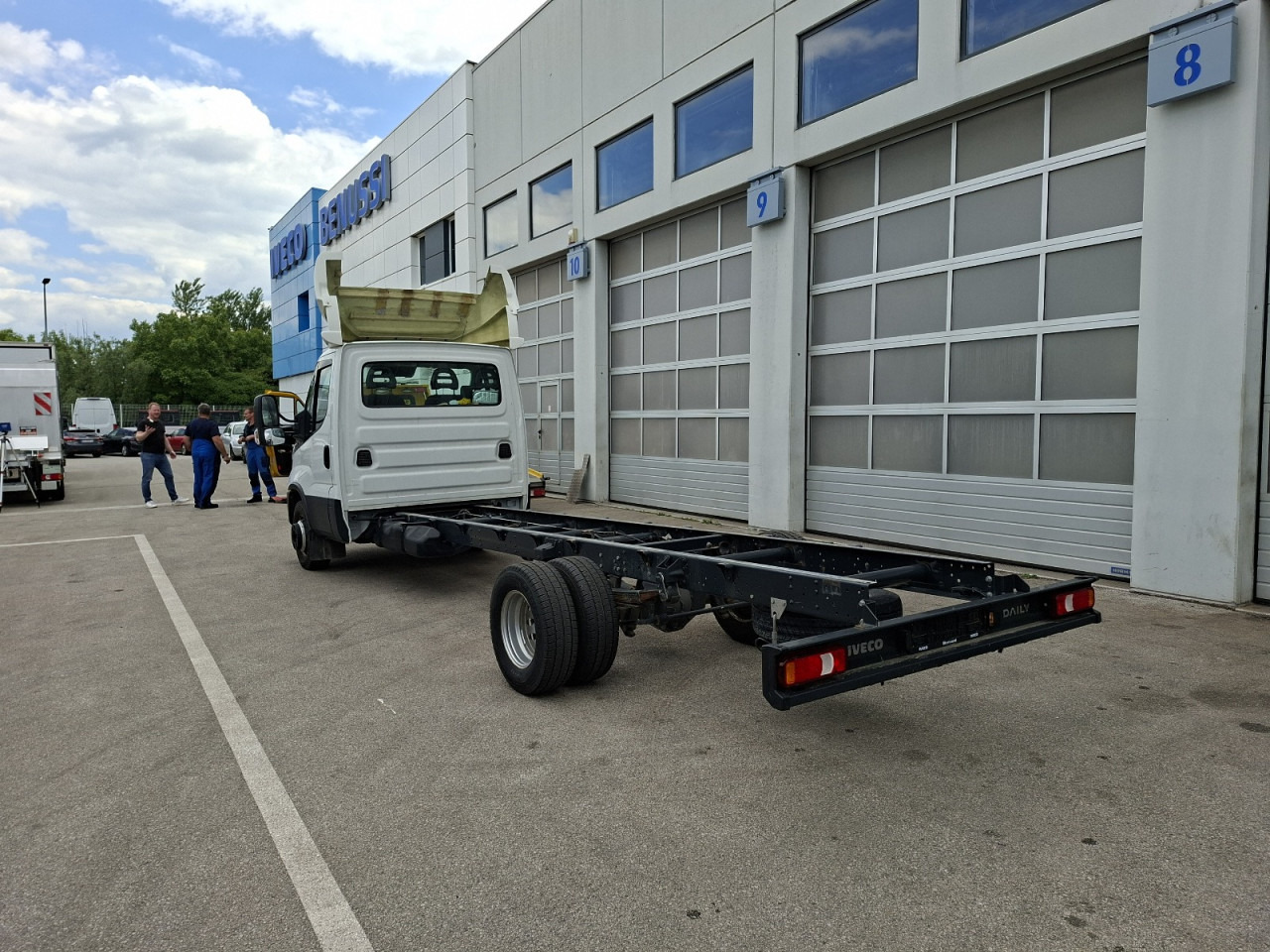 IVECO Daily 70C18H - Podvozek s kabinou: obrázok 3 IVECO Daily 70C18H - Podvozek s kabinou: obrázok 3