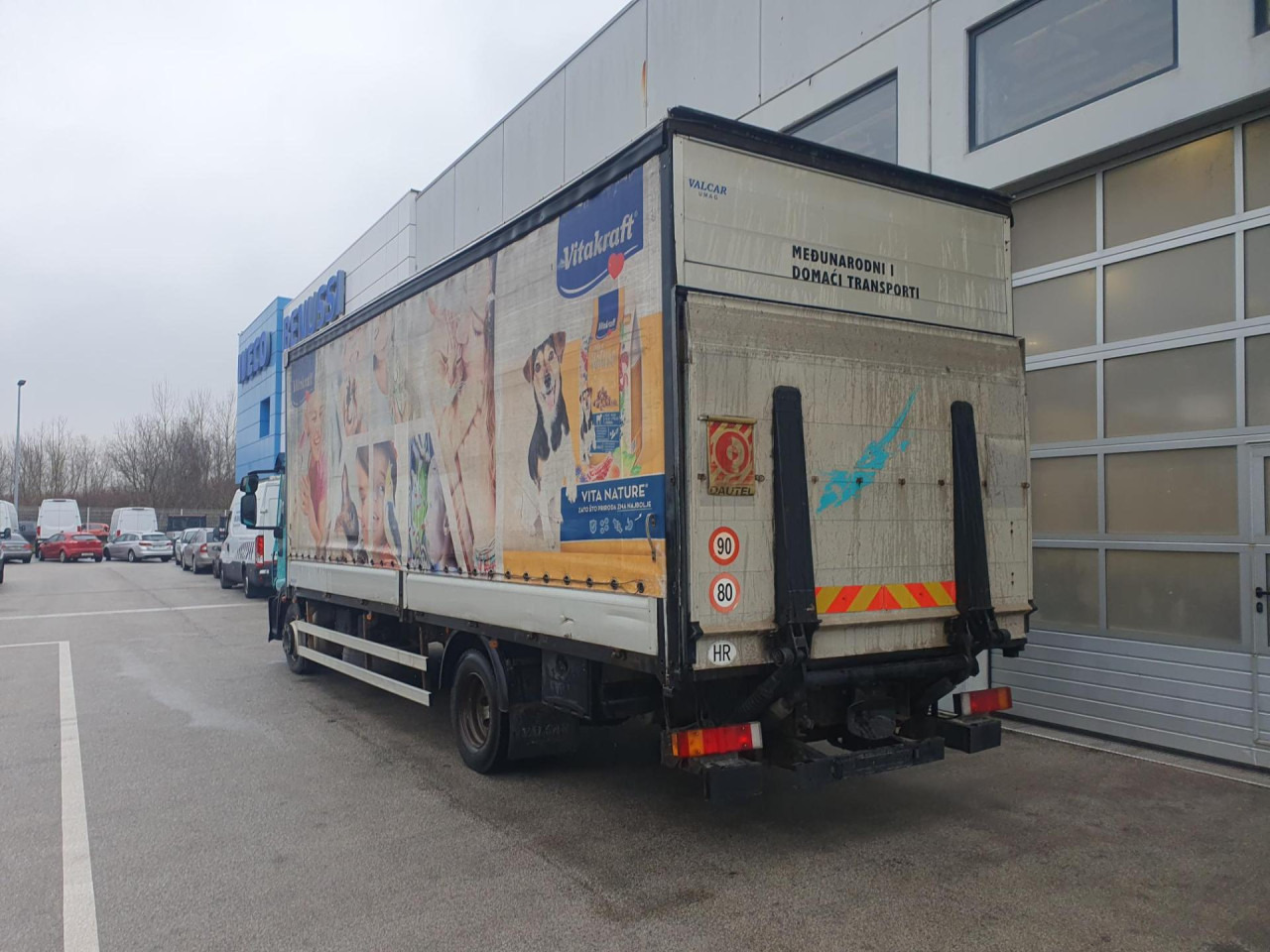 IVECO Eurocargo ML120E25 - Plachtové nákladné vozidlo: obrázok 3 IVECO Eurocargo ML120E25 - Plachtové nákladné vozidlo: obrázok 3