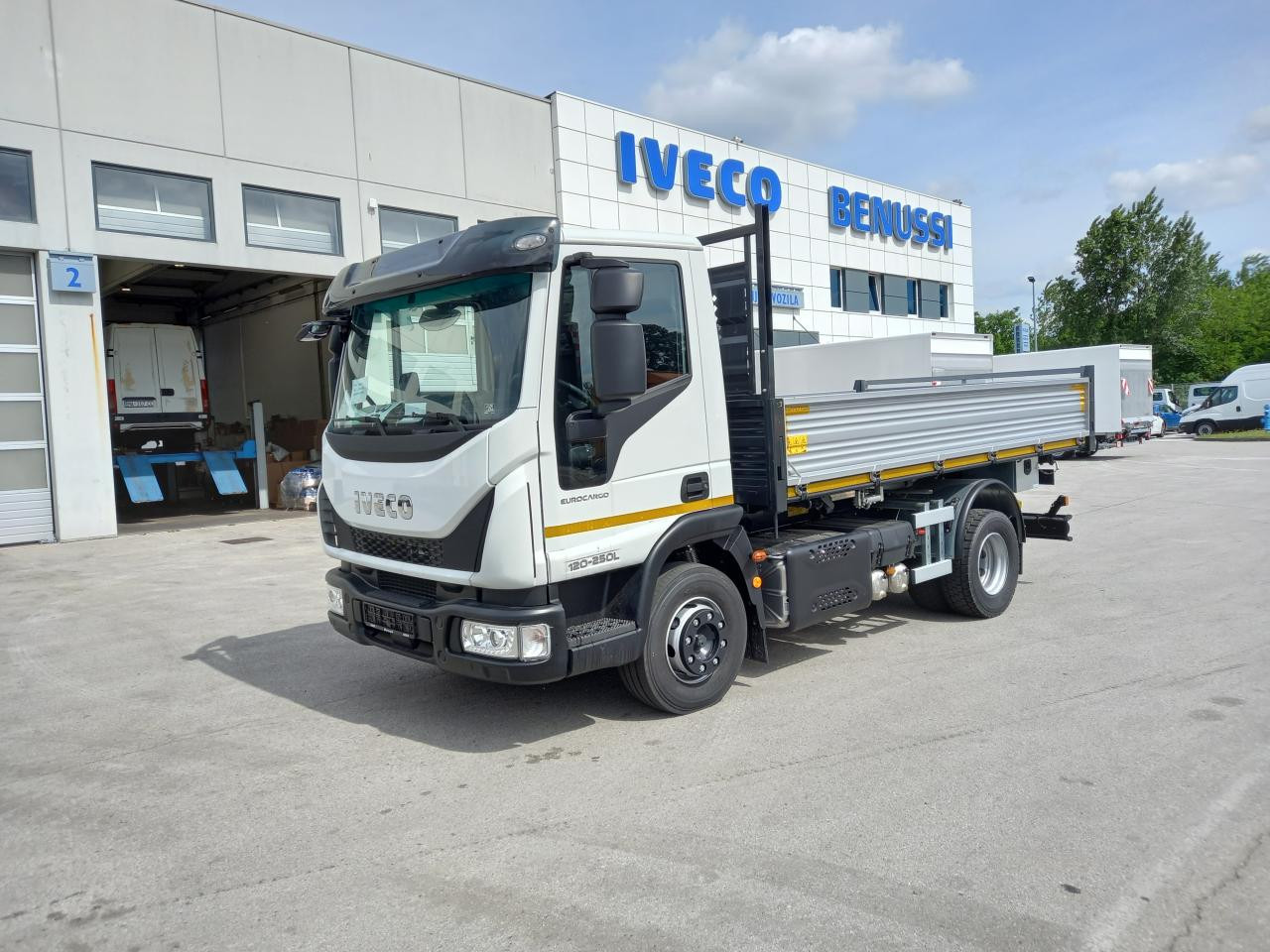 IVECO Eurocargo ML120EL25 - Dodávka sklápač: obrázok 1 IVECO Eurocargo ML120EL25 - Dodávka sklápač: obrázok 1