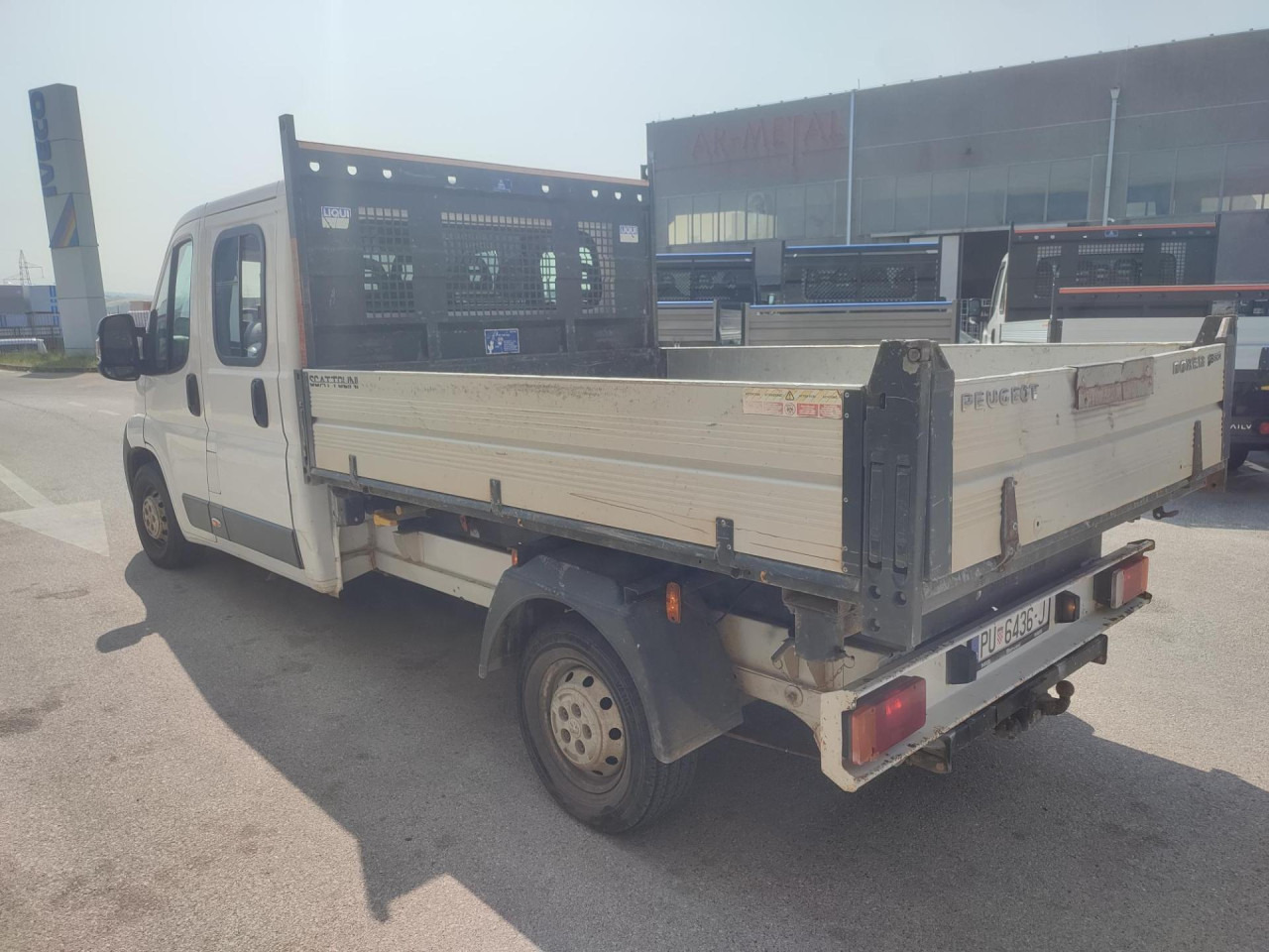 PEUGEOT Boxer 2.2 HDI - Dodávka sklápač, Dodávkа s dvojitou kabínou: obrázok 3 PEUGEOT Boxer 2.2 HDI - Dodávka sklápač, Dodávkа s dvojitou kabínou: obrázok 3