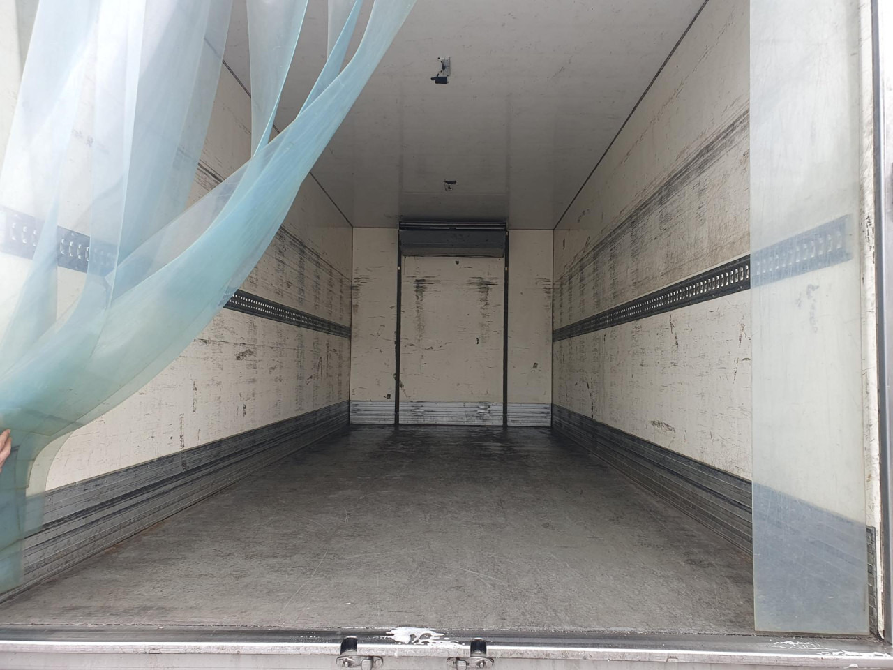 Chladirenské nákladné vozidlo RENAULT Midlum 220.12: obrázok 9 Chladirenské nákladné vozidlo RENAULT Midlum 220.12: obrázok 9