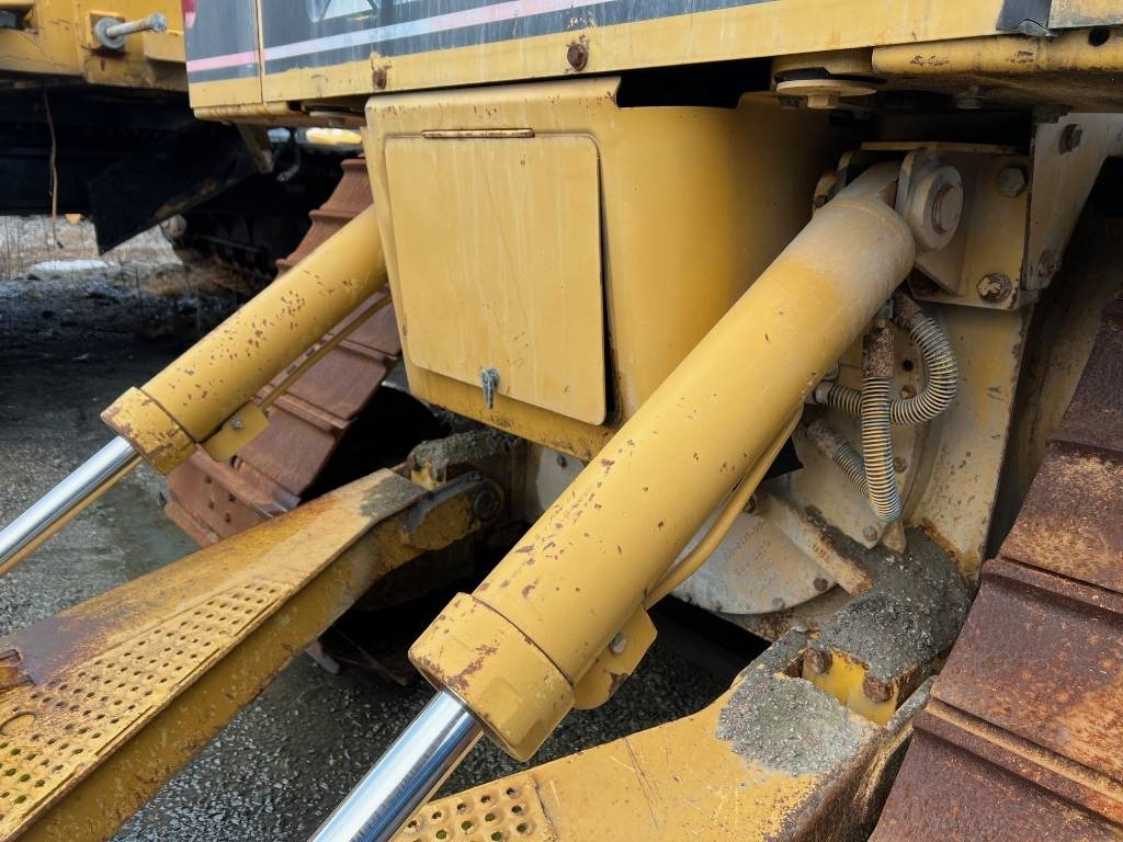 CAT D5N ripper - Rozrývač pre Stavebné stroje: obrázok 3 CAT D5N ripper - Rozrývač pre Stavebné stroje: obrázok 3