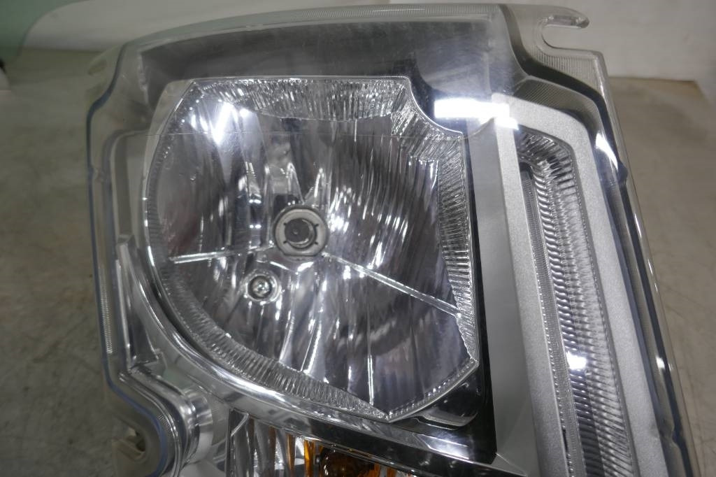 Volvo FL7 260 - Elektrický systém pre Nákladné auto: obrázok 2 Volvo FL7 260 - Elektrický systém pre Nákladné auto: obrázok 2