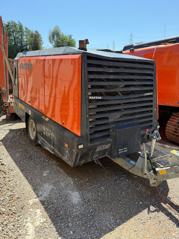 Kaeser M250 Kompressor, Anhänger trailer, 14bar - Vzduchový kompresor: obrázok 2 Kaeser M250 Kompressor, Anhänger trailer, 14bar - Vzduchový kompresor: obrázok 2