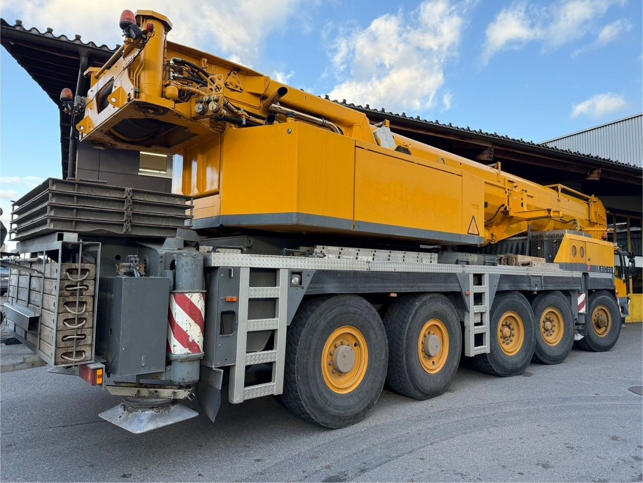 Liebherr LTM 1160/2 UTM655 10x6, FLYJIB, SWISS - Auto s hydraulickou rukou: obrázok 4 Liebherr LTM 1160/2 UTM655 10x6, FLYJIB, SWISS - Auto s hydraulickou rukou: obrázok 4
