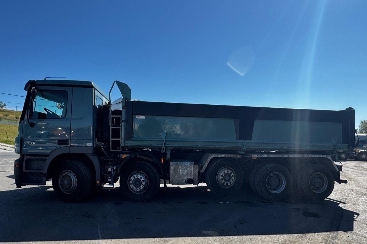 Mercedes-Benz Actros 4446 10x4, E5, MP2, EPS, Retarder - Sklápač: obrázok 4 Mercedes-Benz Actros 4446 10x4, E5, MP2, EPS, Retarder - Sklápač: obrázok 4