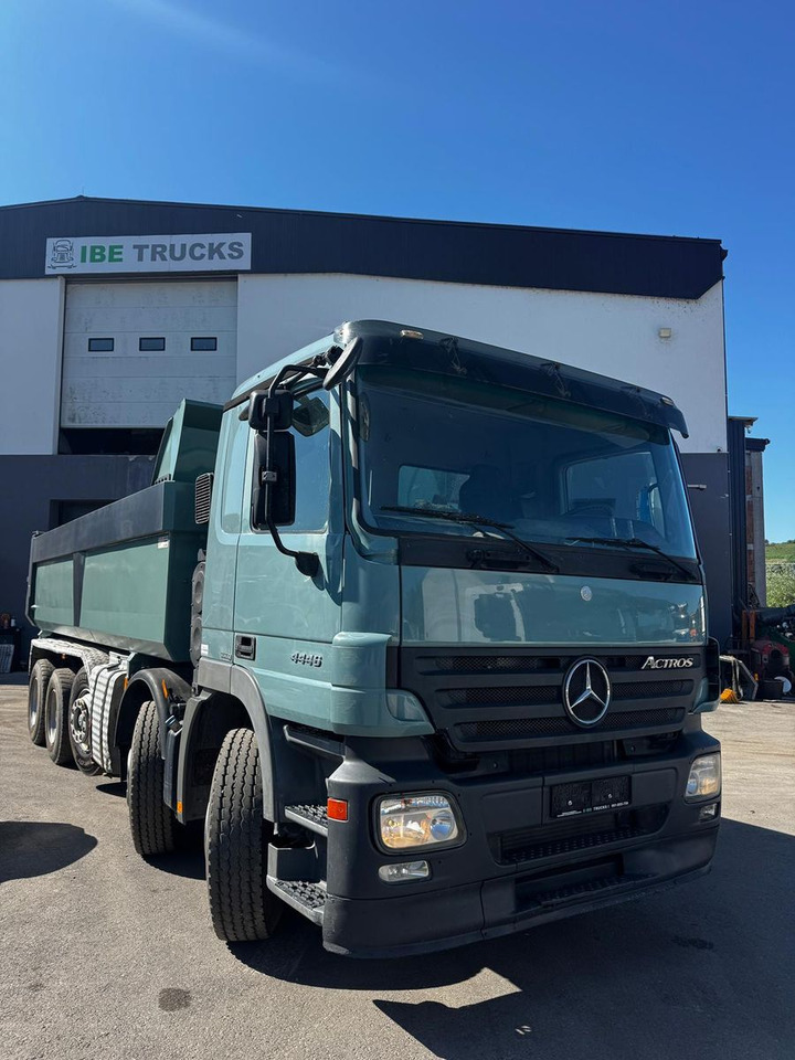 Mercedes-Benz Actros 4446 10x4, E5, MP2, EPS, Retarder - Sklápač: obrázok 2 Mercedes-Benz Actros 4446 10x4, E5, MP2, EPS, Retarder - Sklápač: obrázok 2