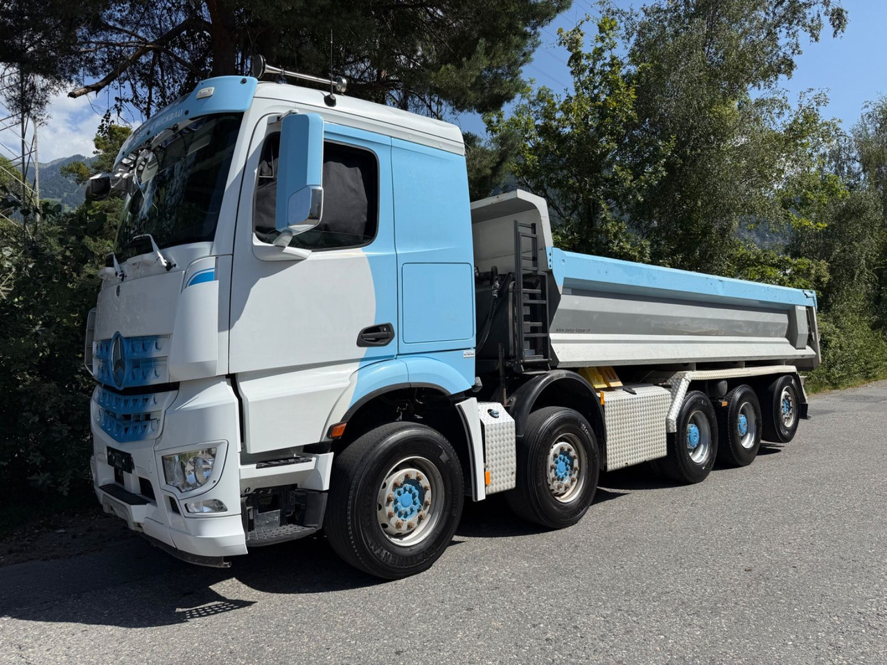 Mercedes-Benz Arocs 4451 10x4, E6, Swiss Kipper, Dumper - Sklápač: obrázok 2 Mercedes-Benz Arocs 4451 10x4, E6, Swiss Kipper, Dumper - Sklápač: obrázok 2