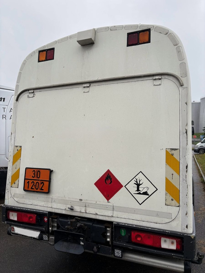 Renault T460 6x2, E6, ADR, Diesel/Benzin, Schwarzmueller - Cisternové vozidlo: obrázok 5 Renault T460 6x2, E6, ADR, Diesel/Benzin, Schwarzmueller - Cisternové vozidlo: obrázok 5