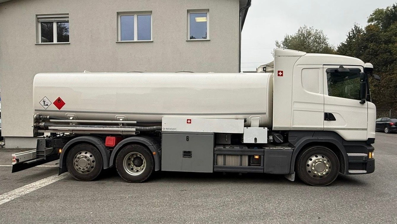 Scania R450 LB 6x2, ADR, E6,Schwarzmüller,Diesel/Benzin - Cisternové vozidlo: obrázok 4 Scania R450 LB 6x2, ADR, E6,Schwarzmüller,Diesel/Benzin - Cisternové vozidlo: obrázok 4