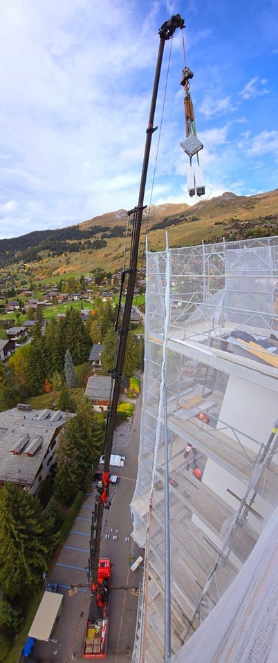 Scania R500 V8 LB10x4, E5, Effer 1750 8S, FLYJIB, 44m - Auto s hydraulickou rukou: obrázok 4 Scania R500 V8 LB10x4, E5, Effer 1750 8S, FLYJIB, 44m - Auto s hydraulickou rukou: obrázok 4