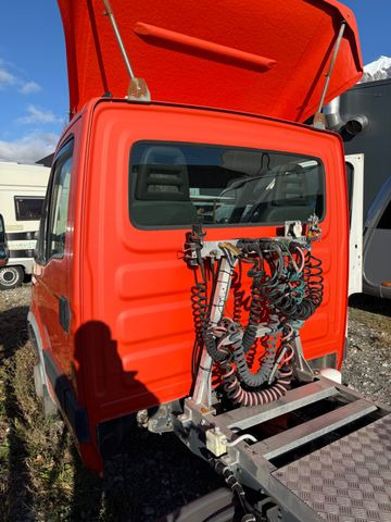 Iveco 50C18 Daily 4x2, E4, ONLY 79600km - Ťahač: obrázok 3 Iveco 50C18 Daily 4x2, E4, ONLY 79600km - Ťahač: obrázok 3