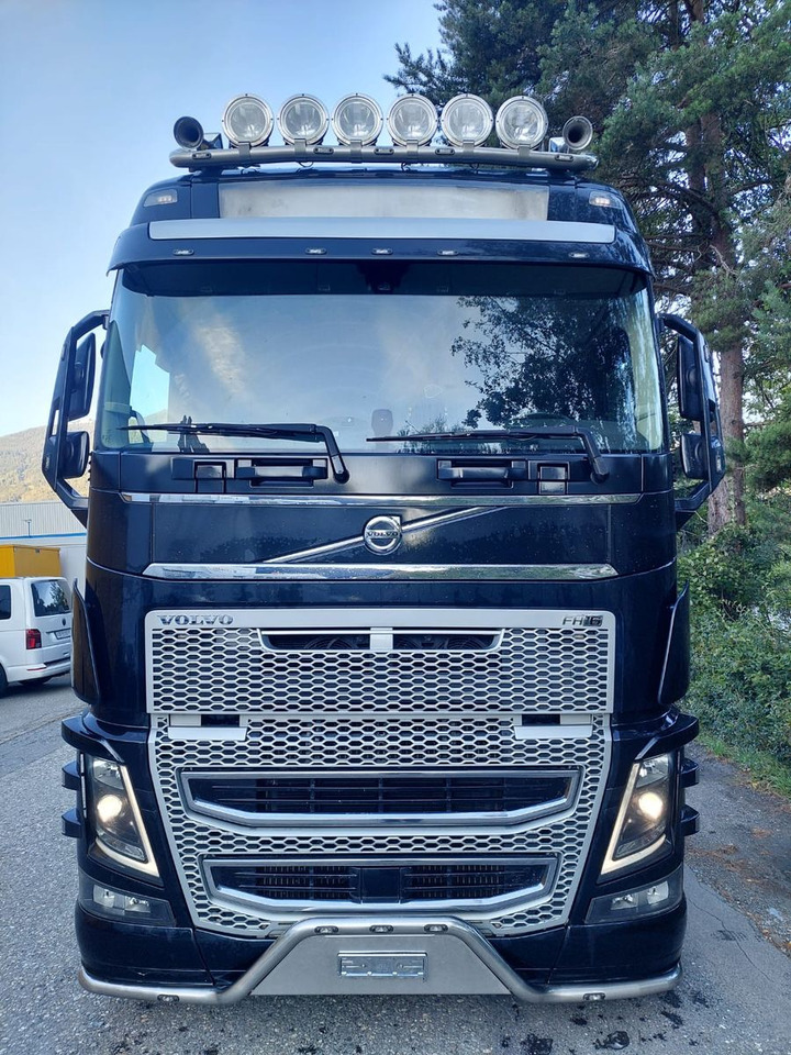 Volvo FH16-650 4x2, Euro 6, VEB, airbrush - Ťahač: obrázok 2 Volvo FH16-650 4x2, Euro 6, VEB, airbrush - Ťahač: obrázok 2