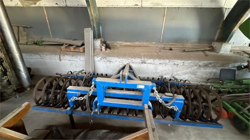Dal-Bo 4m Frontpakker Levelflex 2000 4 m. - Poľnohospodársky valec: obrázok 2 Dal-Bo 4m Frontpakker Levelflex 2000 4 m. - Poľnohospodársky valec: obrázok 2