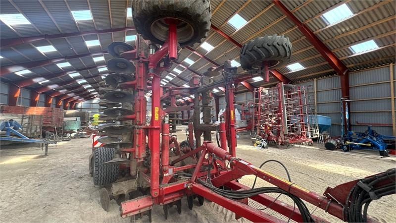 Horsch Terrano 6 RT Terrano 6RT - Diskový pluh: obrázok 1 Horsch Terrano 6 RT Terrano 6RT - Diskový pluh: obrázok 1
